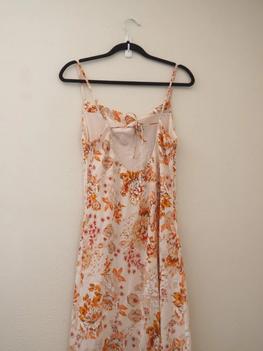 NWT Petal & Pup Yelena Satin Floral Spaghetti Strap Cowl Neck Maxi Dress sz US 8 - Picture 12 of 12